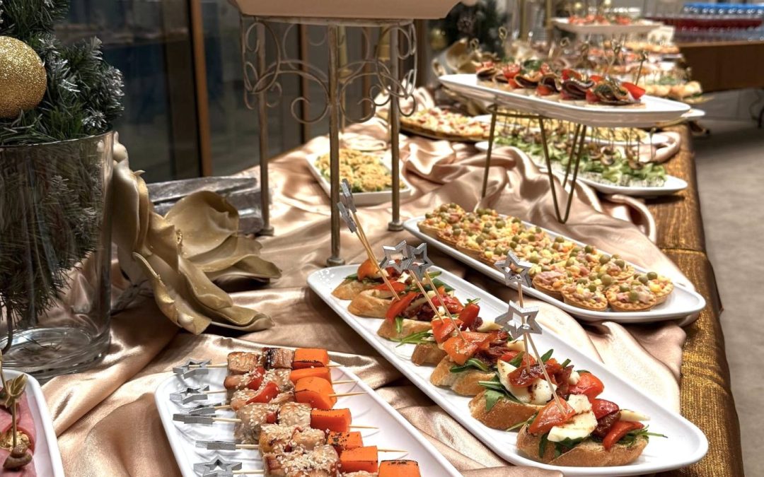 Фуршет в честь Нового года, корпоратив, декабрь 2025