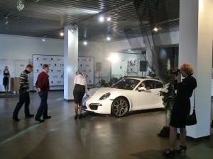 Фуршет на клиентском мероприятии марки PORSHE, в автосалоне ТТС, февраль 2012